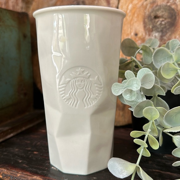2013 Starbucks White Faceted Ceramic Tumbler 10oz - Picture 1 of 8